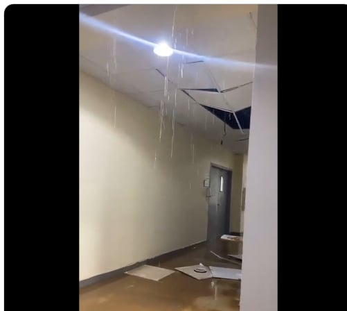 تسرب مياه بكلية البنات بحفر الباطن