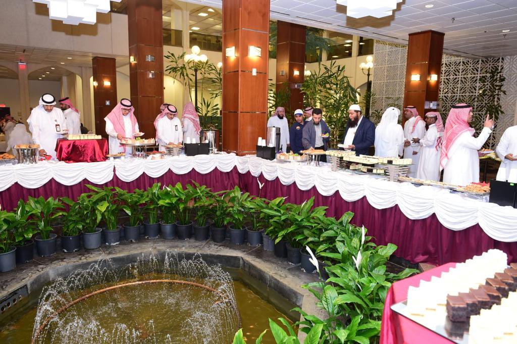 بالصور.. الهيئة الملكية بالجبيل تقيم حفل معايدة لمنسوبيها بمناسبة عيد الفطر 

