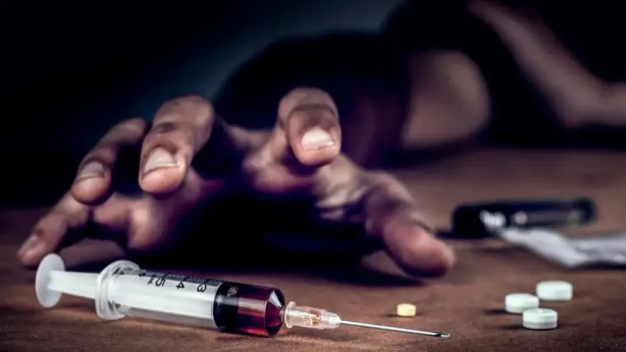 بالفيديو.. متخصص: هناك إجراءات يجب اتباعها من جانب الأسرة عند اكتشاف إدمان الابن 
