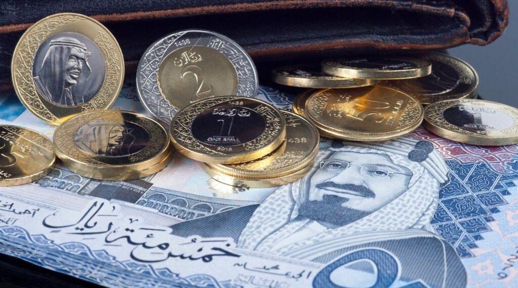 سعر الريال أمام الدولار والعملات الأجنبية اليوم الإثنين 12-9- 1444