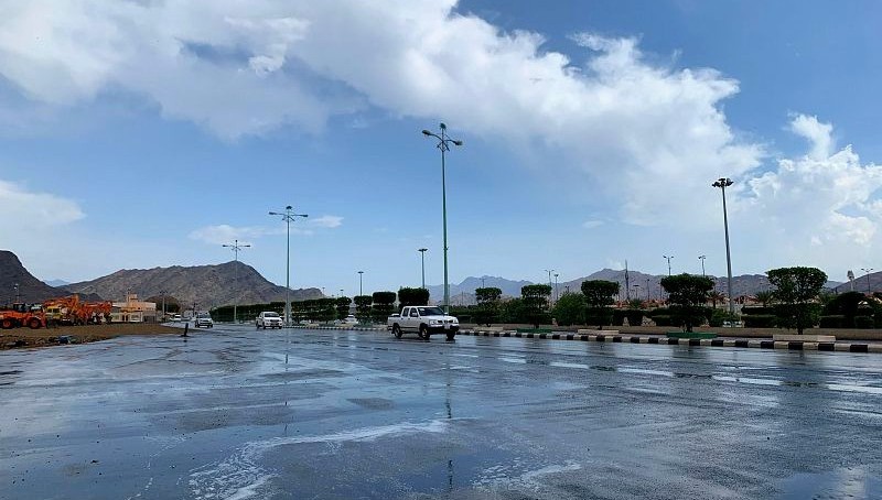 حالة الطقس الآن.. أمطار خفيفة إلى غزيرة في 3 مناطق 