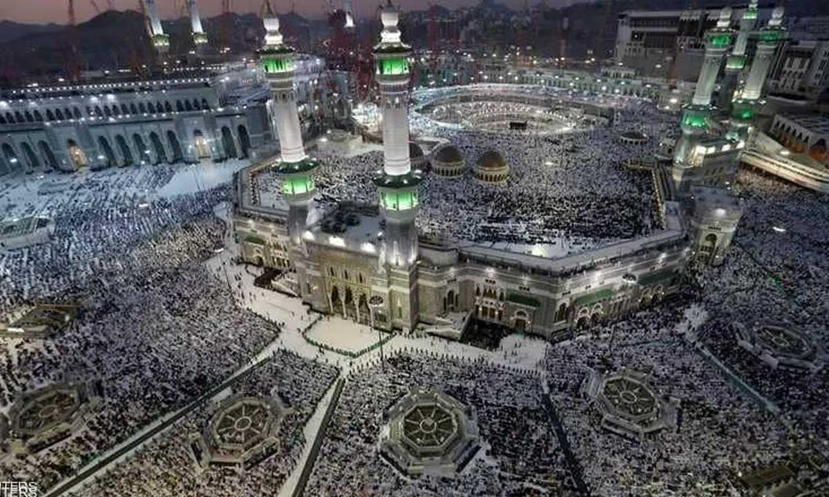 تطبيقات تكنولوجية وخدمات هي الأفضل.. رحلة ضيوف الرحمن تُثري تجربتهم الدينية
