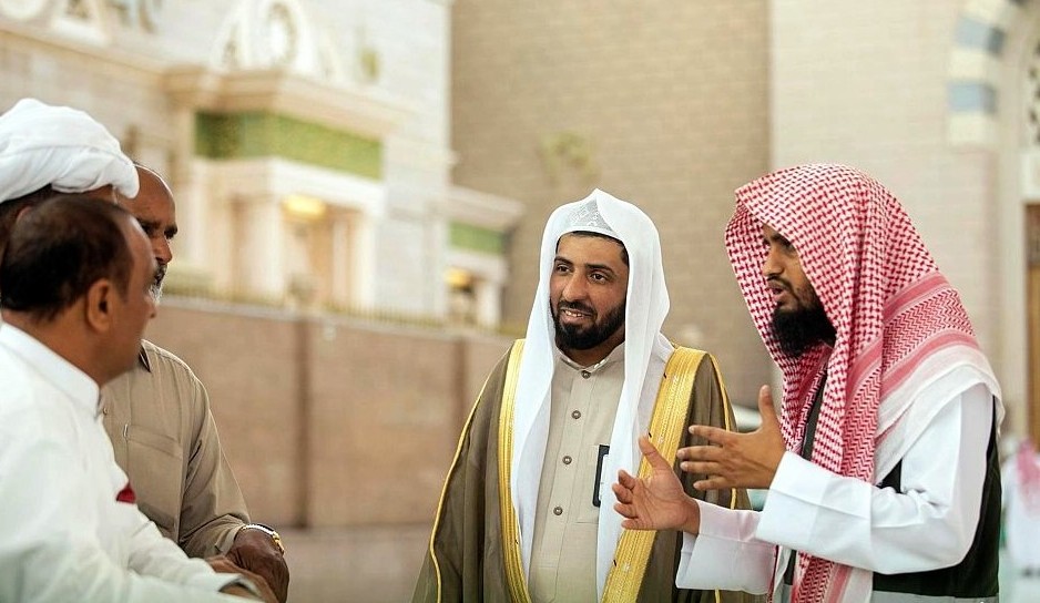  شؤون المسجد النبوي تقيم مبادرة «إيمانًا واحتسابًا» لتوعية الزوار