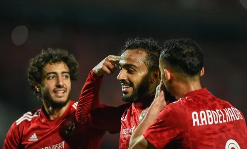 الأهلي المصري إلى ربع نهائي دوري أبطال إفريقيا بثلاثية نظيفة في شباك الهلال السوداني