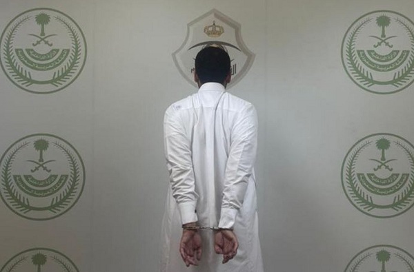 ضبط مواطن لسطوه على مجمع تجاري في الرياض