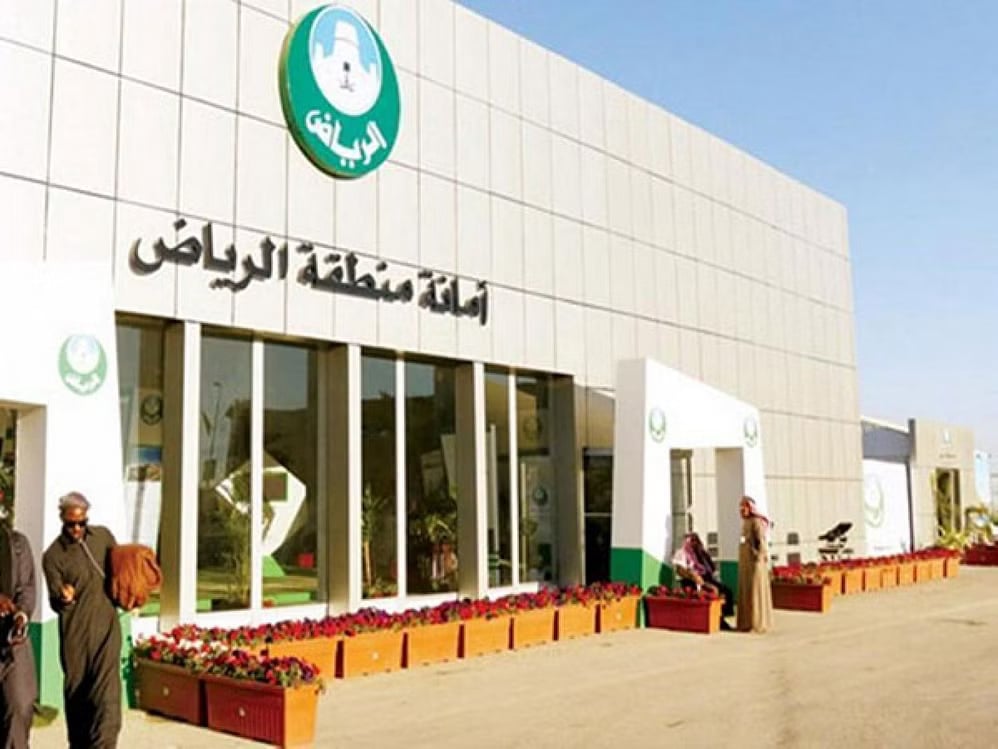 إغلاق طريق الجنادرية بالرياض من تقاطعه مع خريص لمدة 6 أيام

