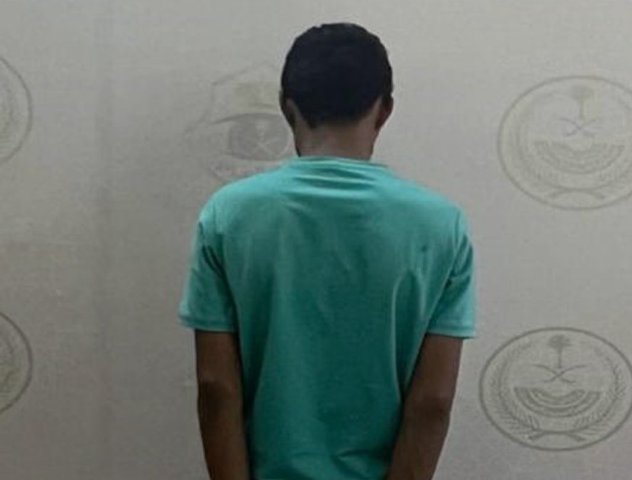 القبض على مخالف لنظام أمن الحدود يروج الإمفيتامين المخدر في بيش