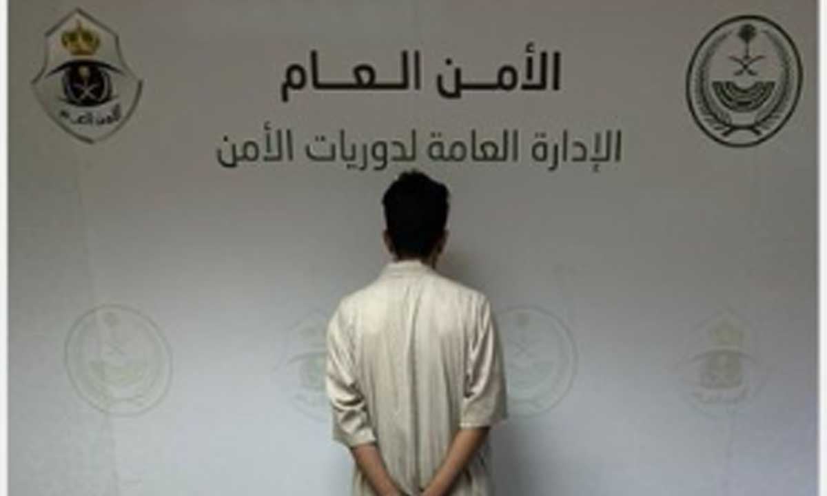 القبض على شخص بالرياض صَدم مركبة وحاول دهس آخرين
