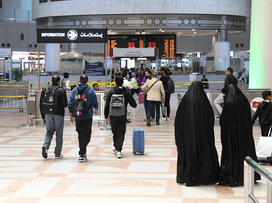 الكويت تعتمد تطبيق البصمة العشرية لليد لجميع المغادرين والقادمين بدءًا من الغد