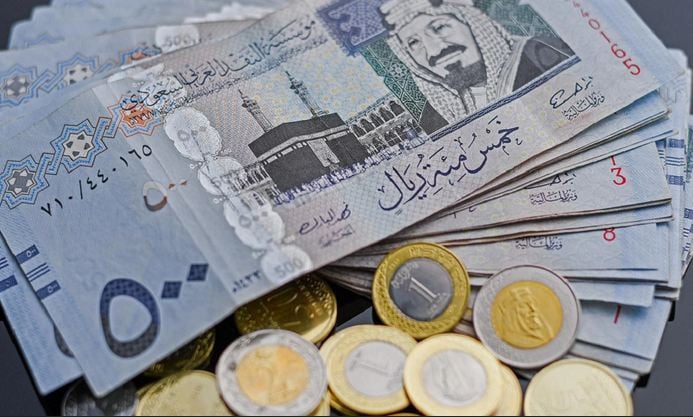 سعر الريال السعودي مقابل الجنيه المصري والعملات العربية اليوم الأحد 17-10-1444