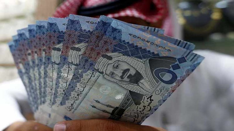سعر الريال أمام الجنيه المصري والعملات العربية اليوم الثلاثاء 12-10- 1444