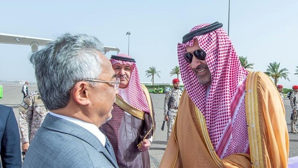 ملك ماليزيا يزور المسجد النبوي