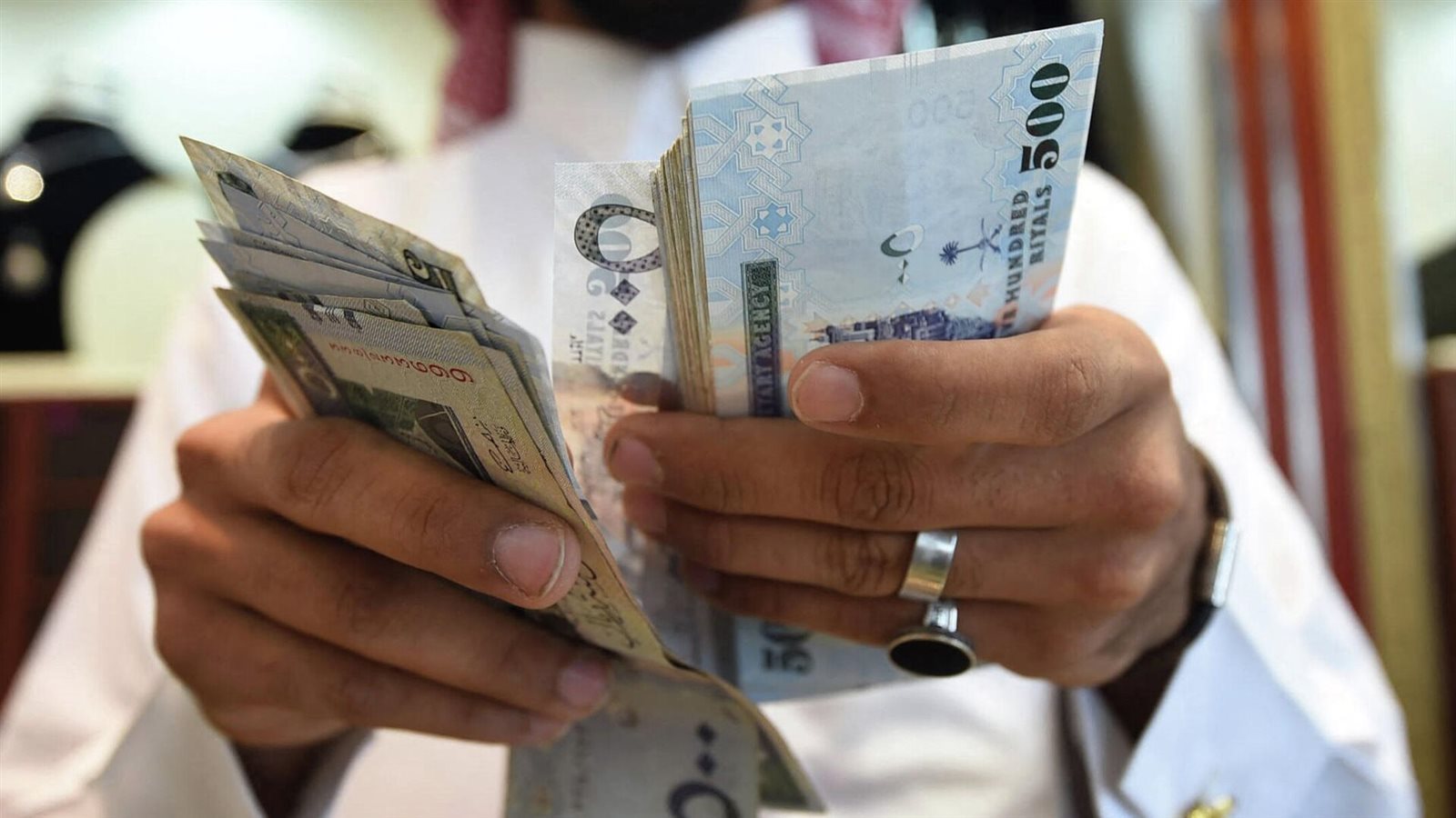 سعر الريال مقابل الجنيه المصري والعملات العربية اليوم الثلاثاء 17-11- 1444