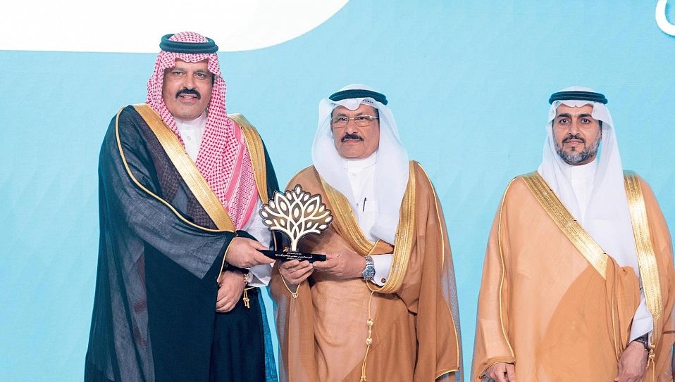 «الغطاء النباتي» يفوز بالمركز الأول بجائزة الأمير عبد العزيز بن سعد للتميز البيئي