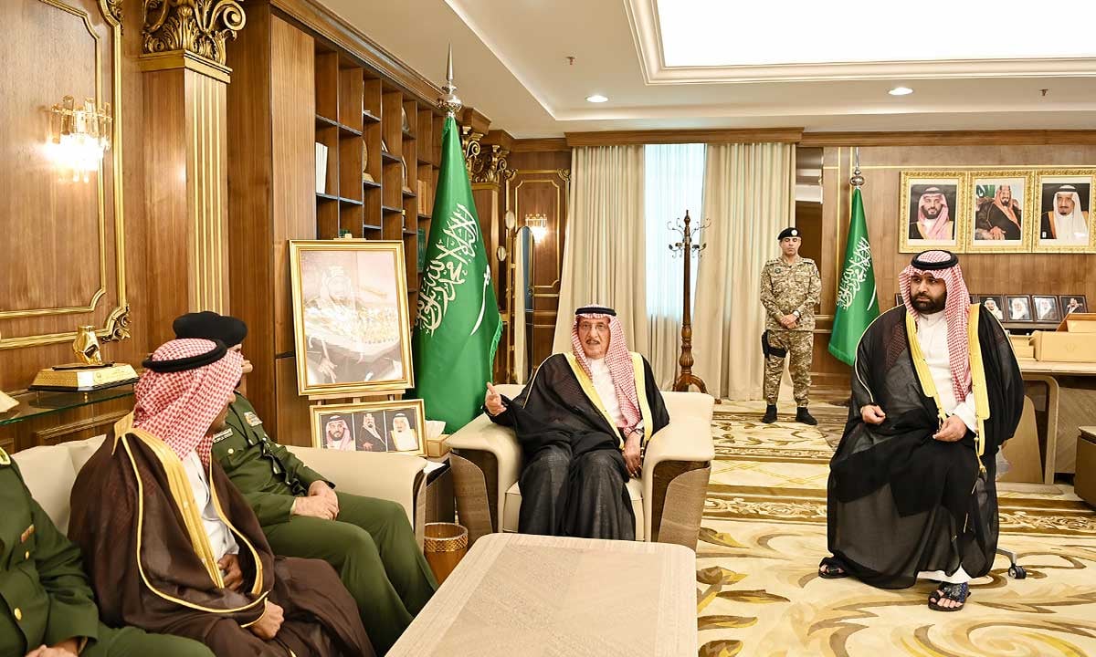 بالصور .. الأمير محمد بن ناصر يرعى مراسم توقيع اتفاقية لدعم البرامج التأهيلية والإصلاحية بسجون جازان

