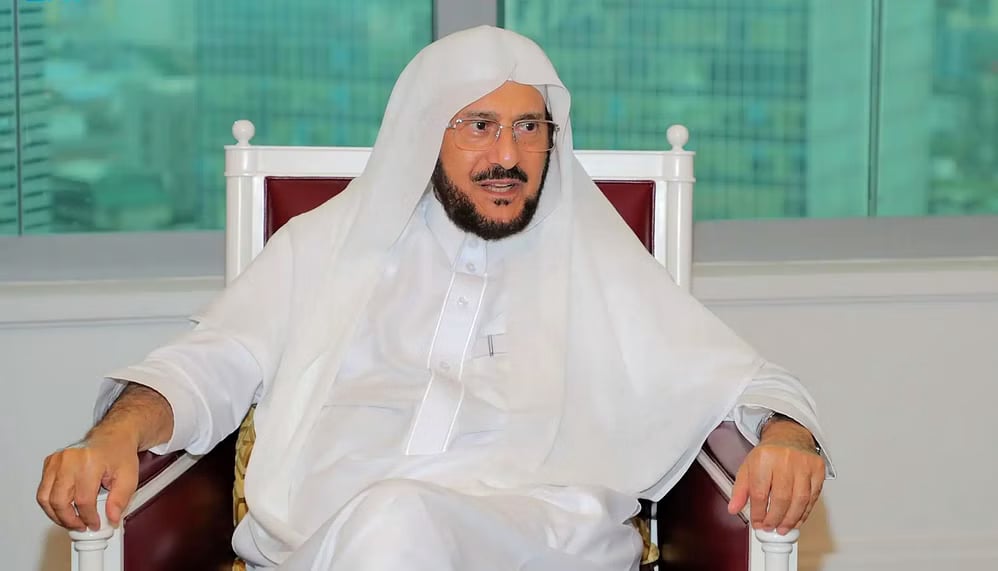 وزير الشؤون الإسلامية يوجه بتخصيص خطبة الجمعة لتذكير قاصدي الحج بتوقي ضربات الشمس