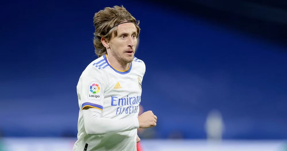 مودريتش يوقّع عقدًا مع ريال مدريد لمدة عام