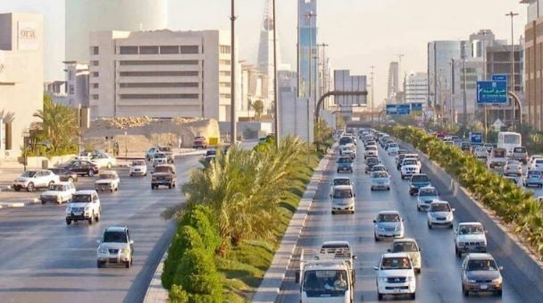 أتربة وتدني في الرؤية.. حالة الطقس اليوم الخميس في المملكة