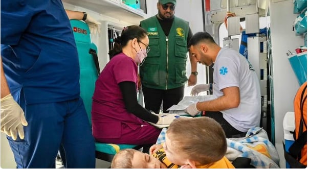 مع بدء إجراء العملية.. تفاصيل فصل التوأم السيامي السوري «بسام وإحسان».. وهل يعيش الطفلان؟