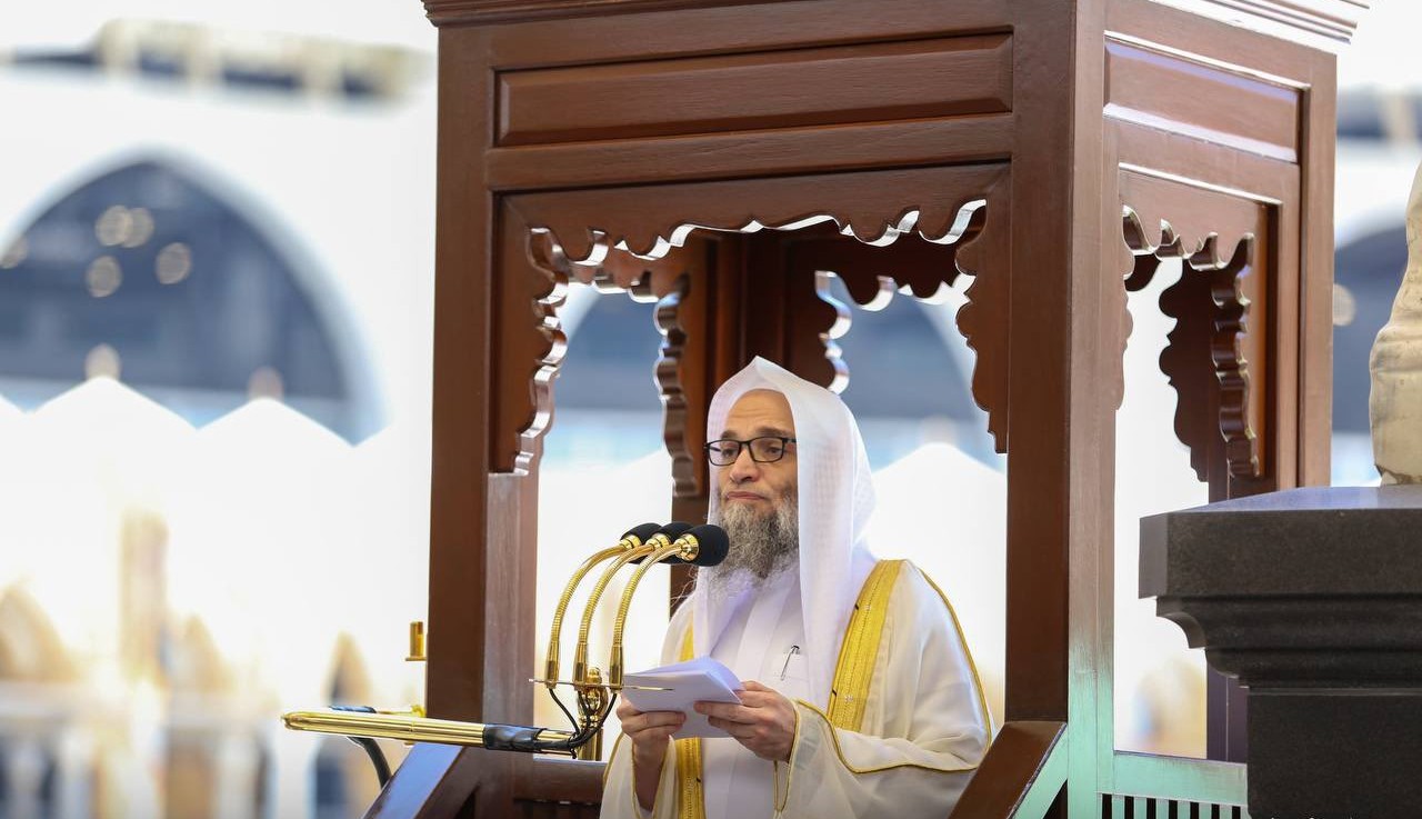 خطيب المسجد الحرام: «حرق المصحف» عمل عدواني واستفزاز لمشاعر المسلمين