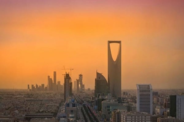 درجات الحرارة تصل إلى 50.. حالة الطقس غدًا في المملكة حتى نهاية الأسبوع