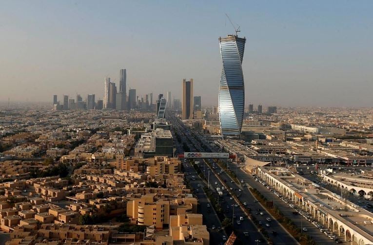 أجواء حارة وأتربة.. حالة الطقس اليوم الأربعاء في المملكة