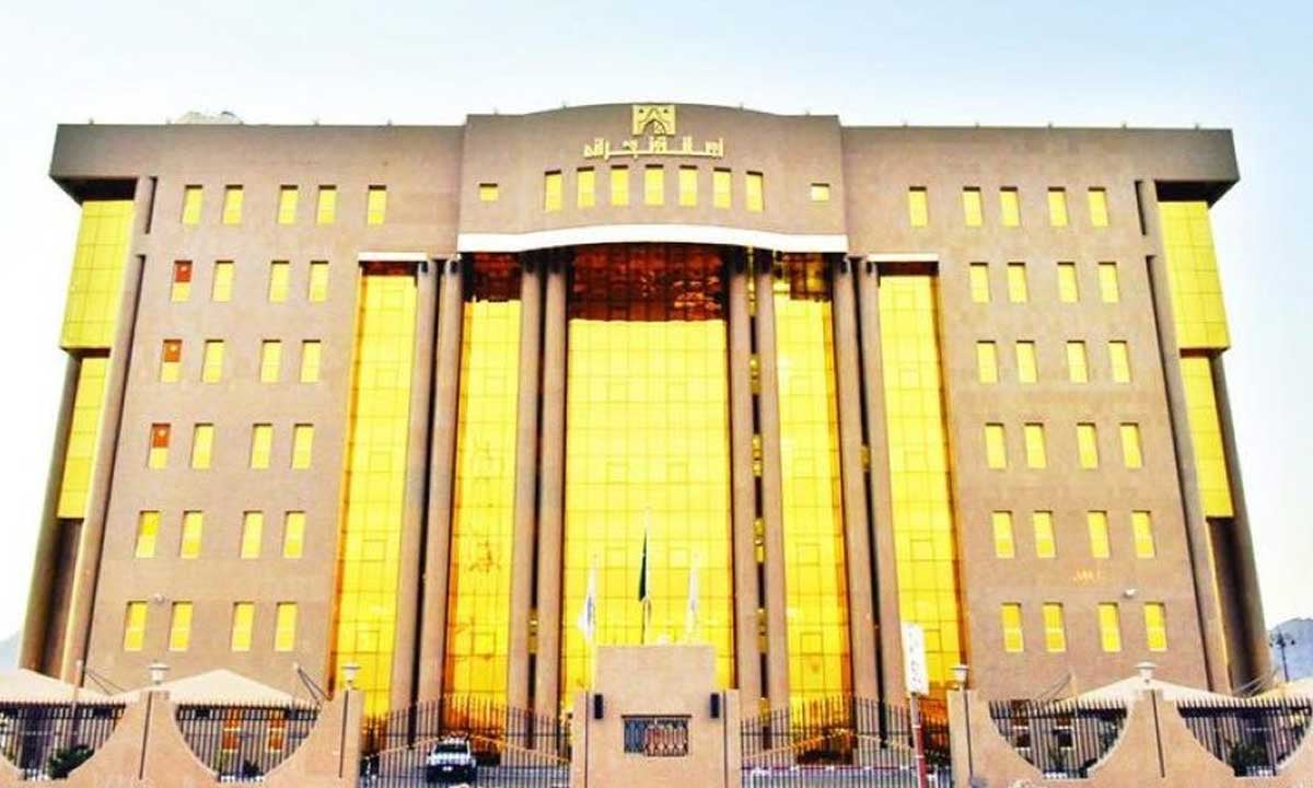 أمانة نجران تزيل 3759 طنًا من النفايات في أسبوع