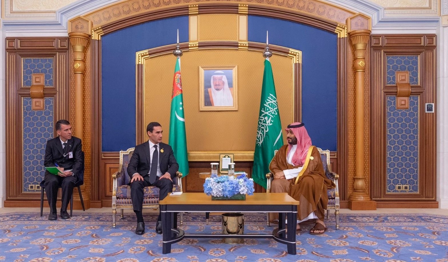 ولي العهد يلتقي رئيس تركمانستان على هامش القمة الخليجية مع دول آسيا الوسطى