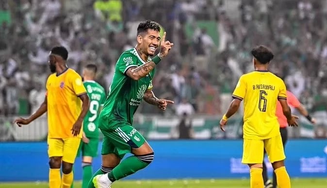 الأهلي بالقوة الضاربة لمواجهة الأخدود في دوري روشن