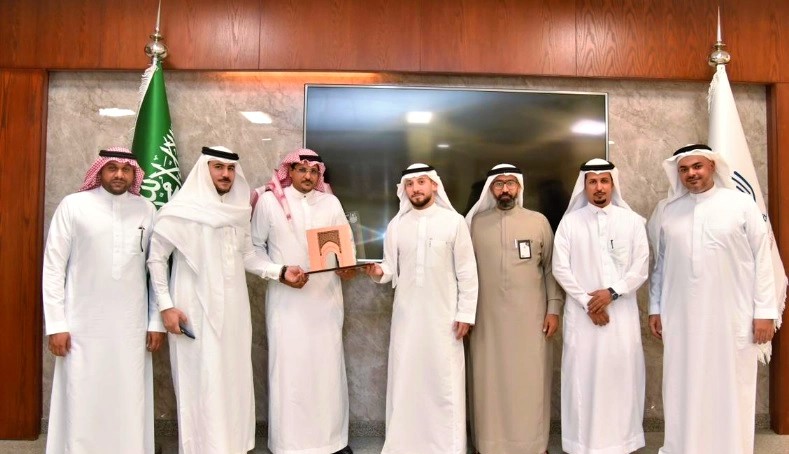 جامعة أم القرى تبحث أوجه التعاون مع المؤسسة العامة لتحلية المياه المالحة