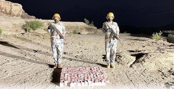 حرس الحدود بعسير يحبط محاولة تهريب 29,700 قرص خاضع لتنظيم التداول الطبي