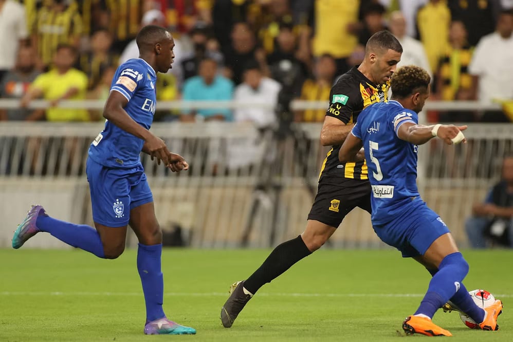 «الانضباط» تفرض غرامات مالية على الهلال والاتحاد والنصر

