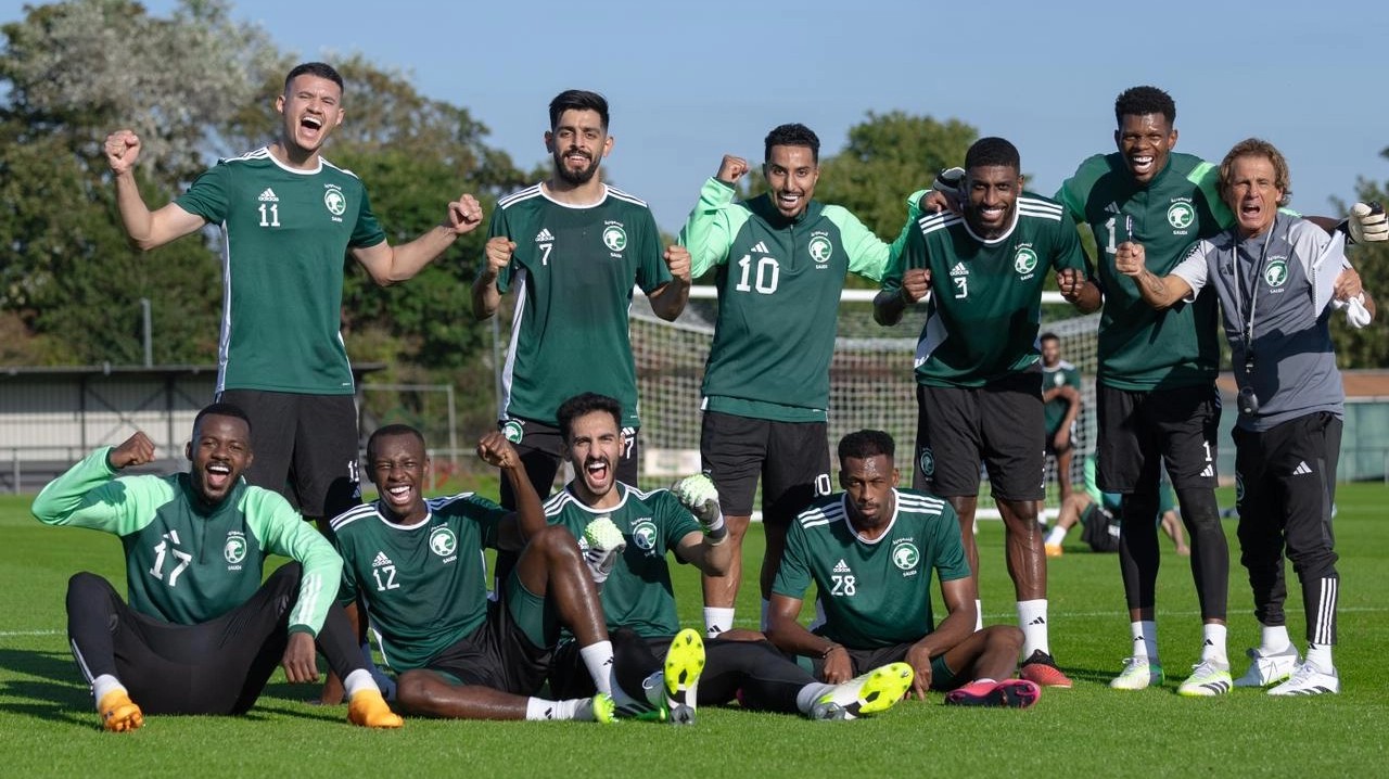 المنتخب السعودي يدشن برنامجه التدريبي في مدينة نيوكاسل