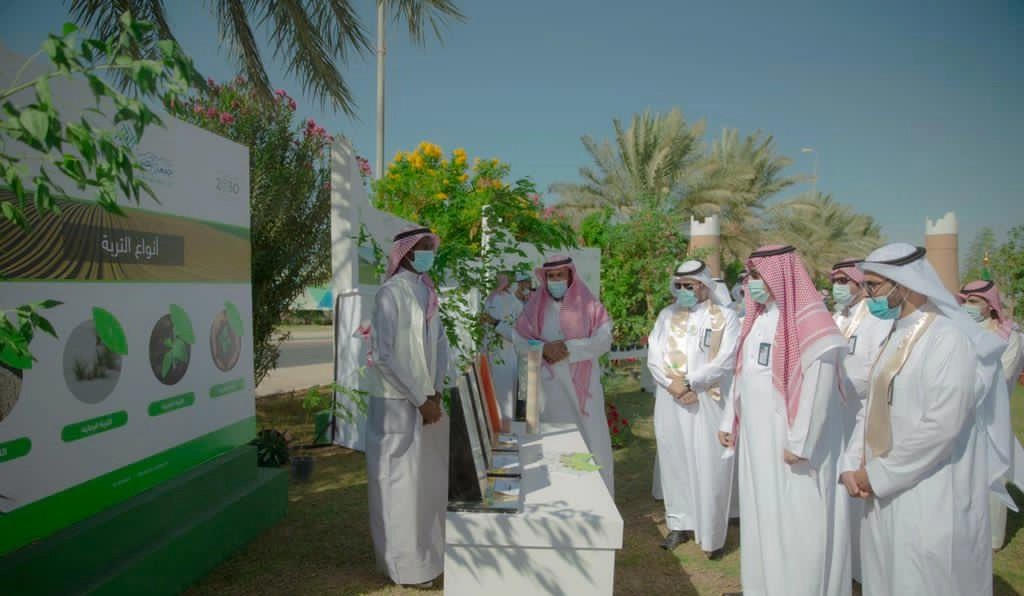  استزراع 40 ألف شتلة في عنيزة خلال المرحلة الـ12 من حملة أرض القصيم خضراء