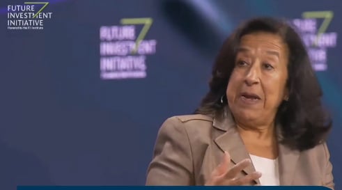 بالفيديو.. رئيس البنك الأول: من المهم جدا انضمام المملكة لتحالف «الاقتصاديات الثلاثة» مع الصين والهند

