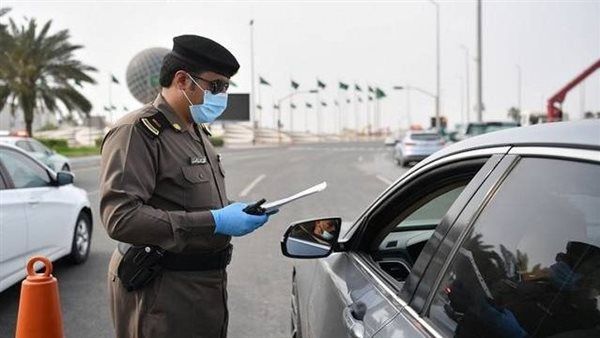 هل يمكن إصدار تفويض لشخص عليه مخالفات؟.. إدارة المرور تجيب