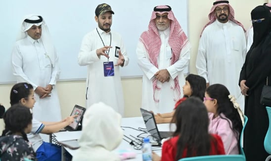 تعليم تبوك يطلق معسكر تدريب الناشئين في برمجة الألعاب الإلكترونية 