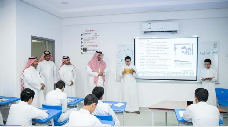 بدء العمل بمواعيد الدوام الشتوي بعدد من مناطق المملكة 