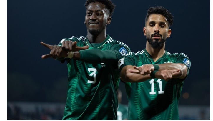 السعودية تفوز على الأردن بهدفين في تصفيات كأس العالم 2026 