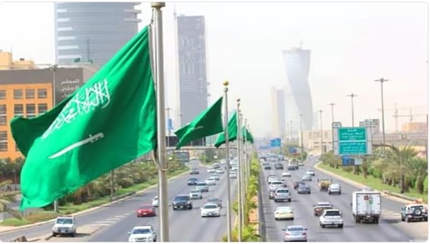 حالة الطقس اليوم.. فرص هطول أمطار رعدية ورياح نشطة على عدة مناطق 