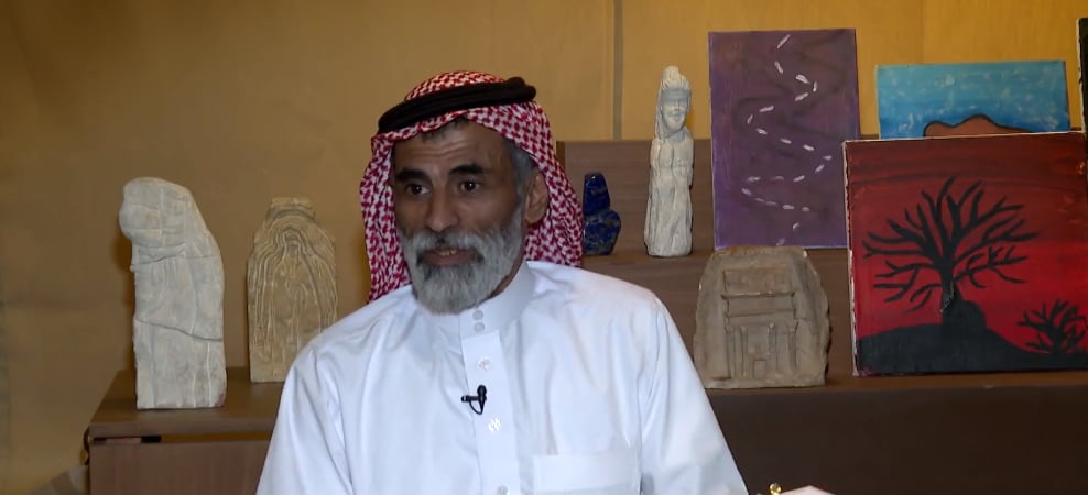 عبد الكريم البلوي.. قصة نحات أمضى 35 عاما في الإبداع 