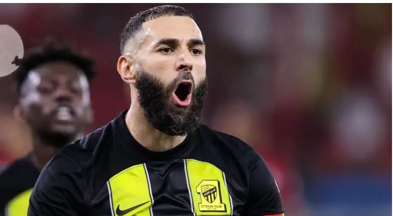 الاتحاد يكتسح أبها 4-2 في الدوري ويصعد إلى المركز الخامس