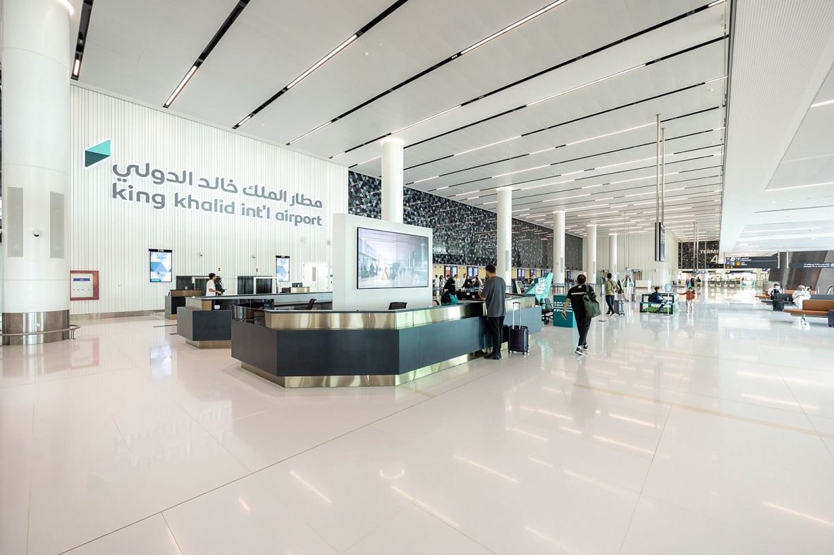 "مطارات الرياض" تحصل على جائزة أفضل تجربة شاملة لعام 2024