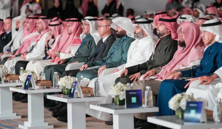 وزراء وخبراء يشاركون بملتقى الحكومة الرقمية 