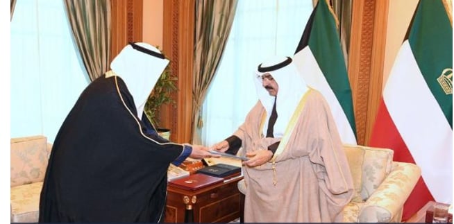 الحكومة الكويتية تقدم استقالتها لأمير البلاد الشيخ مشعل الأحمد الصباح 