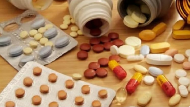 استشاري: بعض المضادات الحيوية تسبب أعراضًا جانبية خطيرة قد تؤدي للوفاة
