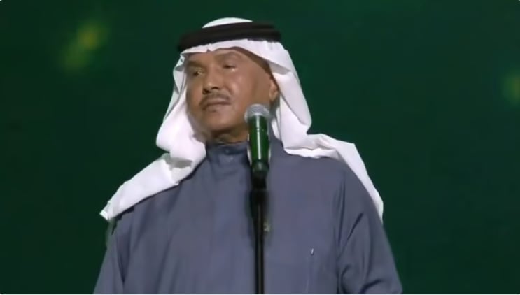 محمد عبده يعلن تبرعه بثمن درع ذهبي من هيئة الترفيه إلى أطفال غزة