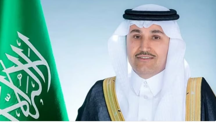  برئاسة وزير النقل.. وفد منظومة قطاع الطيران المدني يشارك اليوم في معرض باريس الجوي 2025