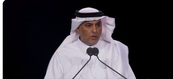 بالفيديو.. مسؤول: الذكاء الاصطناعي ليس تهديدًا للوظائف ومن يستخدمه ستكون له الأولوية