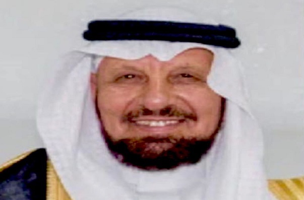 الشيخ عايض القرني يرقد على السرير الأبيض.. و"عاجل" تتمنى له الشفاء

